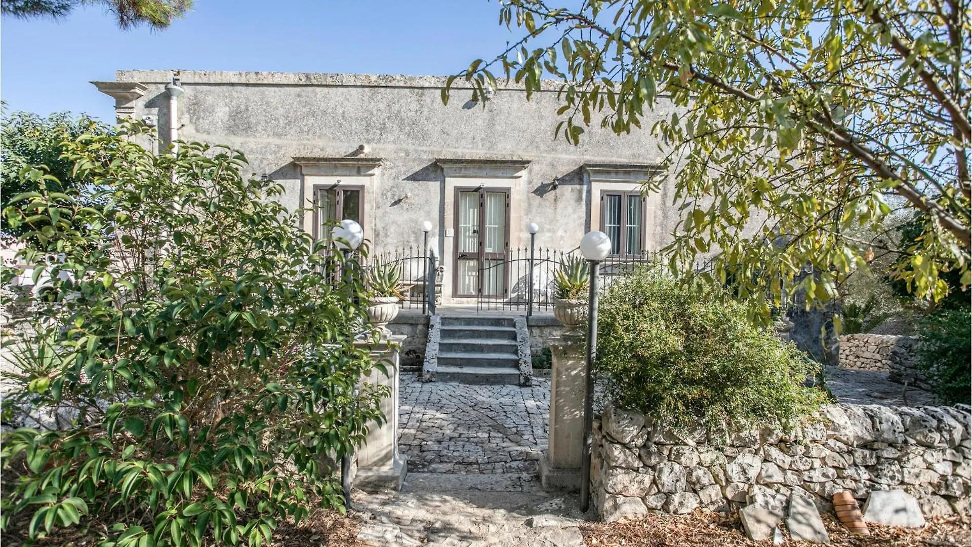 Cozy Home In Modica With Kitchenette Holiday home