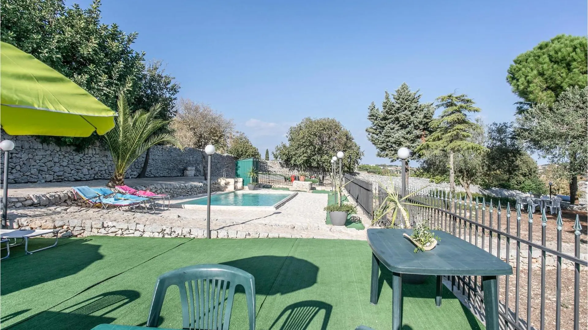 Holiday home Cozy Home In Modica With Kitchenette Italy